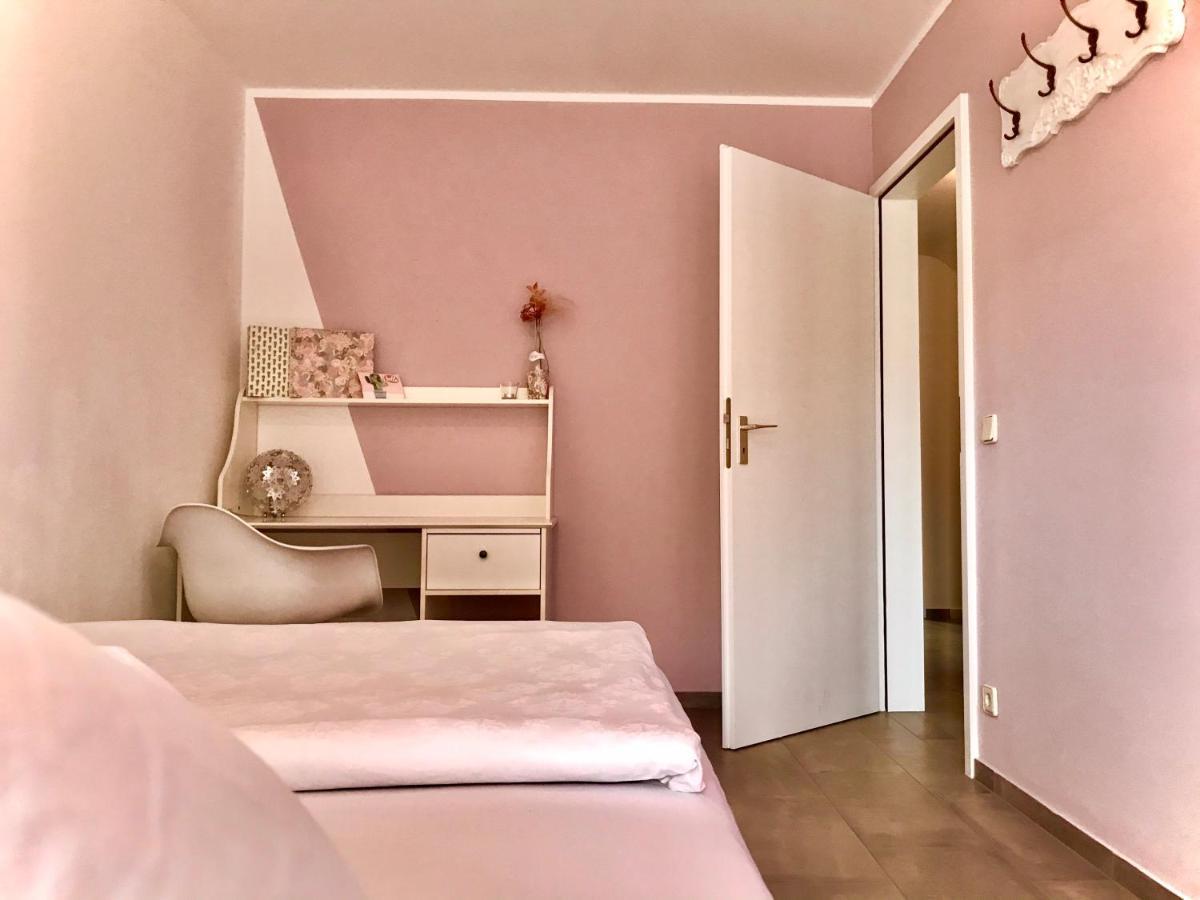 The Vorbner Inn Düsseldorf Buitenkant foto